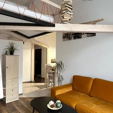 Dp Art 4 Old Town Self Check In דירה